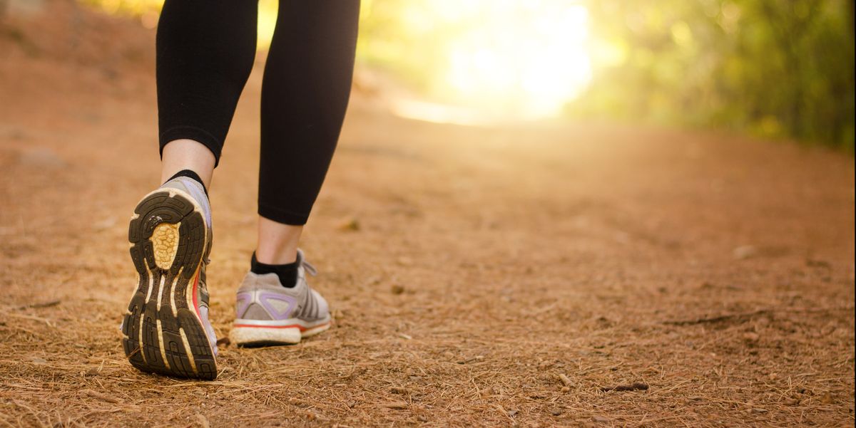 Các bài tập đi bộ giúp bạn giảm cân dễ dàng ai cũng làm được